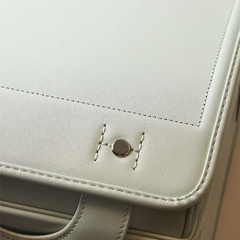366 シボ牛革 キューブ型 ピスタチオ