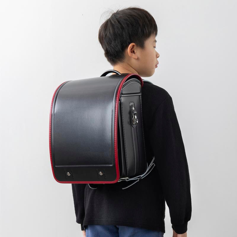 714 軽量牛革ハイブリッド クラリーノ®F キューブ型 黒×レッド
